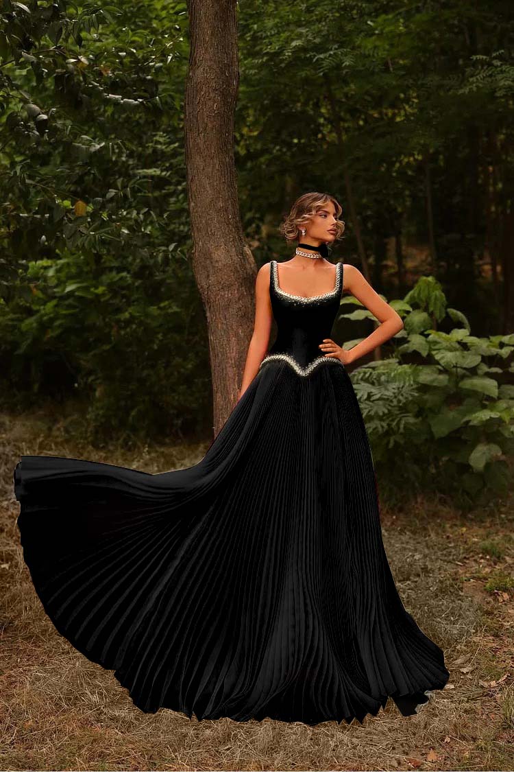 Sleeveless Spaghetti Straps Prom Dress With Beads