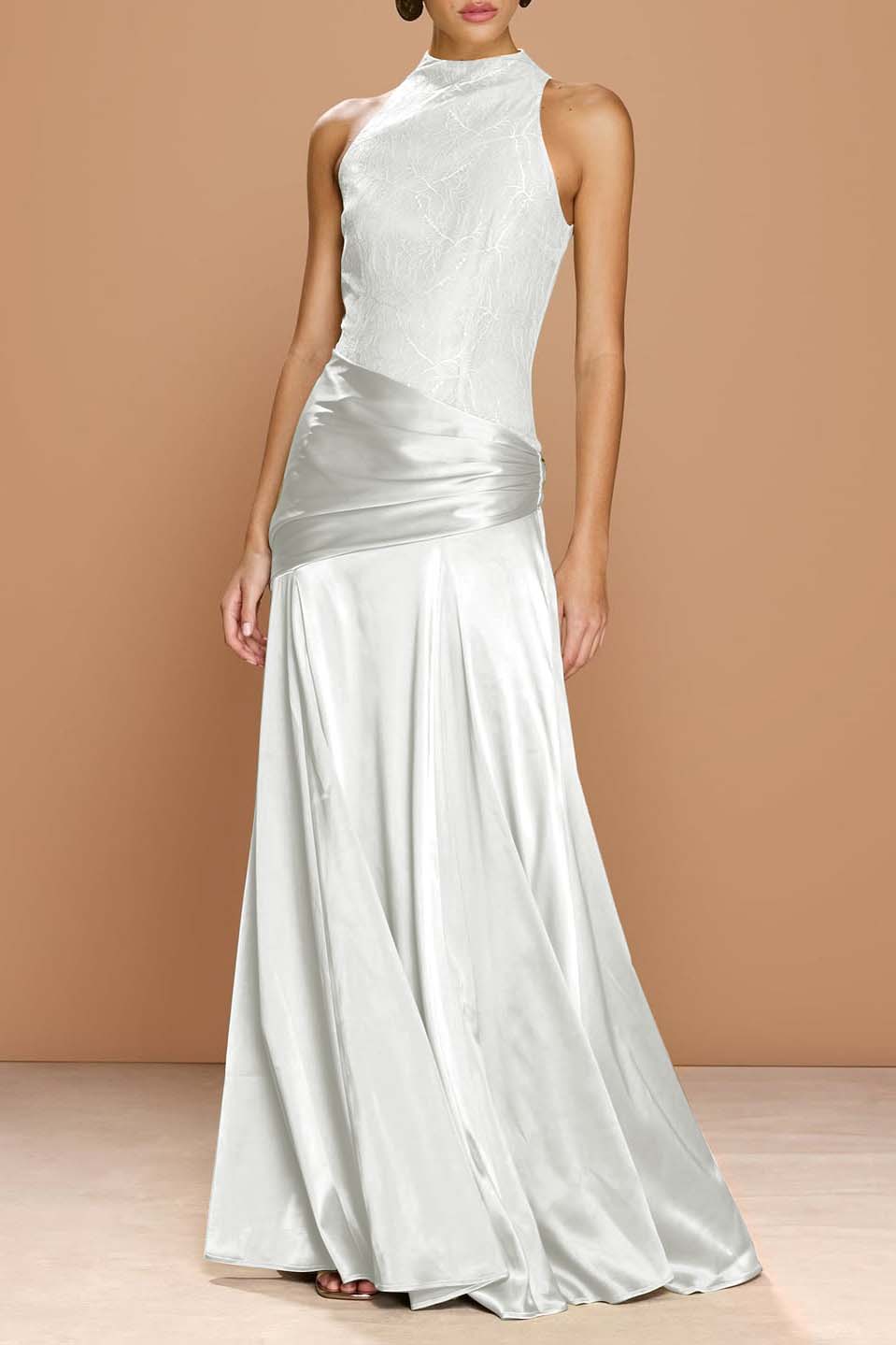 Chic Sleeveless High Neck Prom Dress With Embroidery