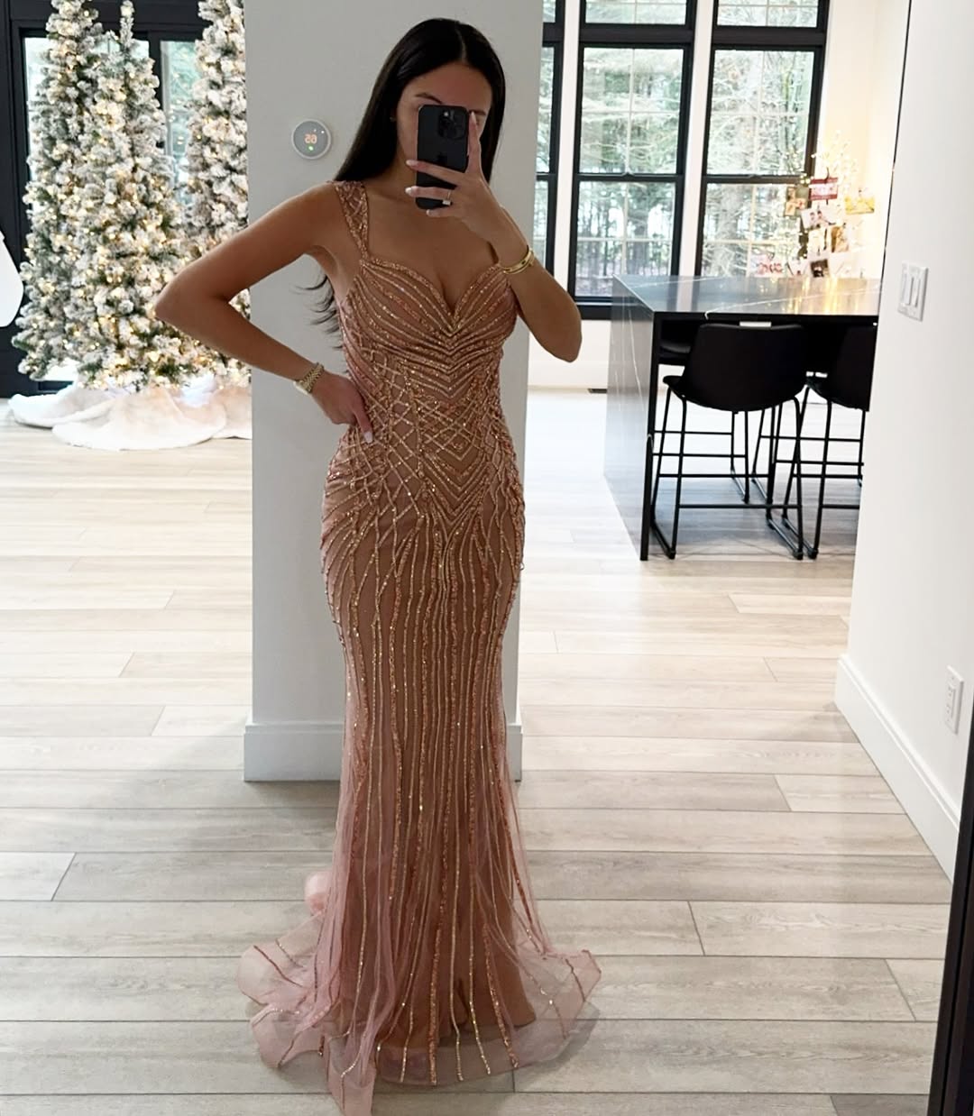 Sleeveless Spaghetti Straps V-Neck Beads Mermaid Prom Dress