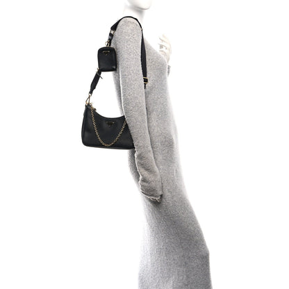 Saffiano Lux Re-Edition 2005 Shoulder Bag Black