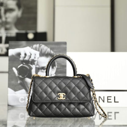 C hanel 𝗖𝗼𝗰𝗼𝗛𝗮𝗻𝗱𝗹𝗲
