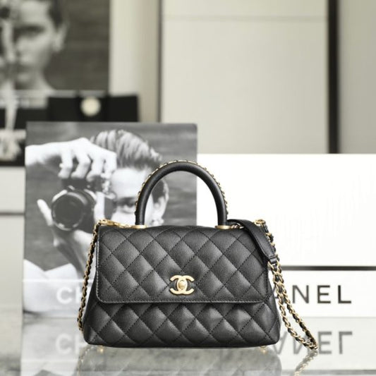 C hanel 𝗖𝗼𝗰𝗼𝗛𝗮𝗻𝗱𝗹𝗲