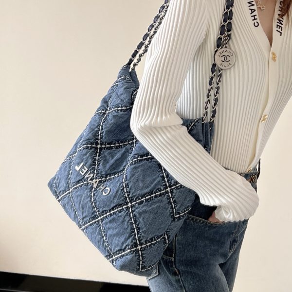 C hanel 24P 22bag