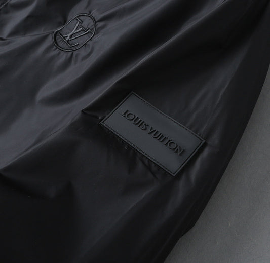 LV BLACK HOODED JACKET 238974