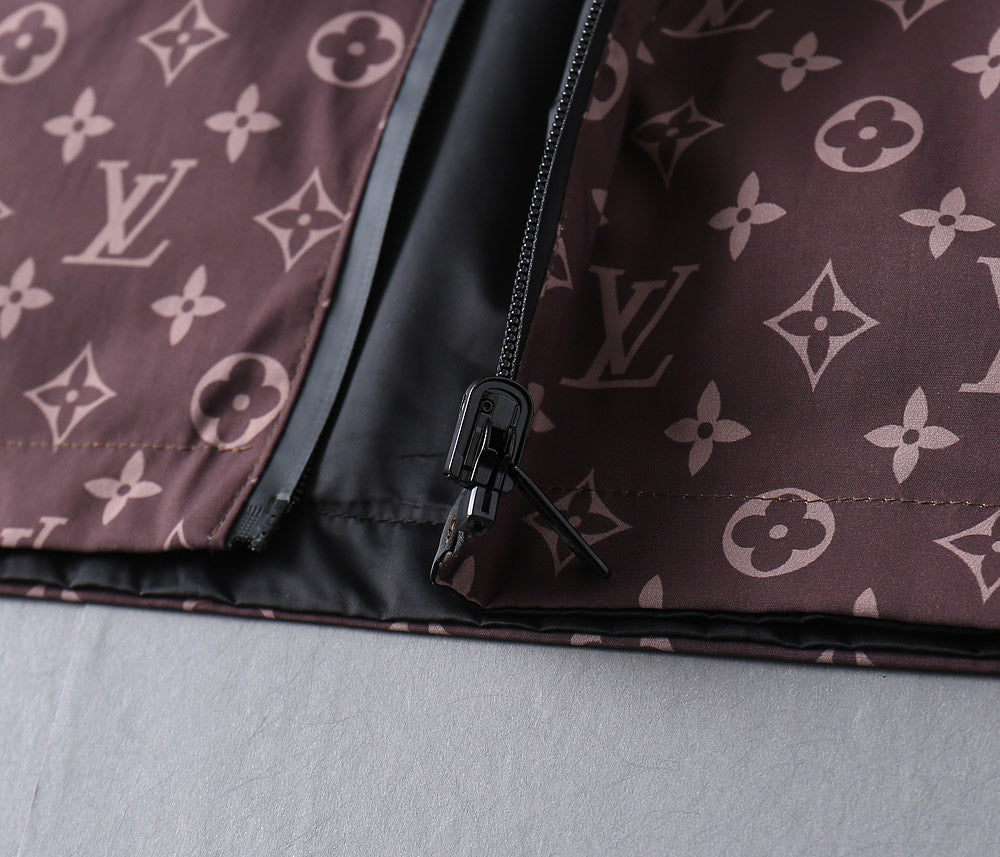 LV WINE RED MONOGRAM AND BLACK DOUBLE-SIDED WINDBREAKER 238976