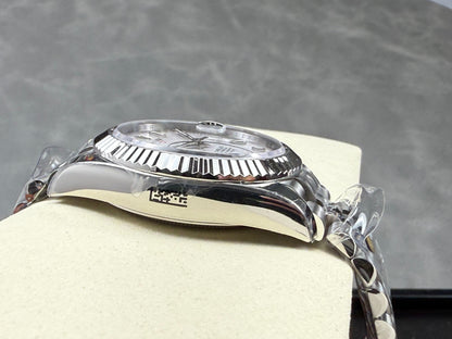 Rolex Sky-Dweller 42mm Silver White