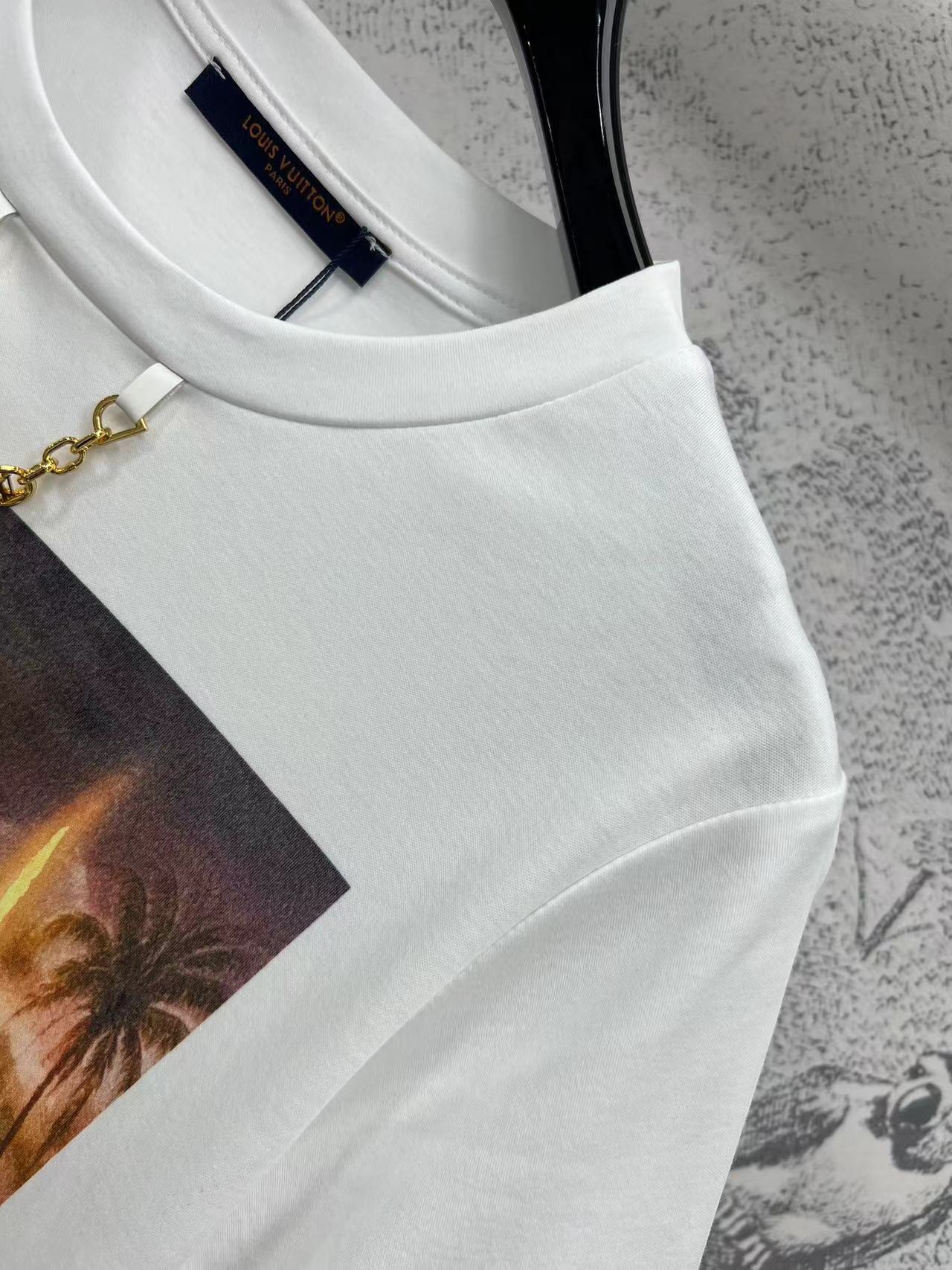 LV 25 Dusk Printed Patch Short-sleeved T-shirt White Cotton