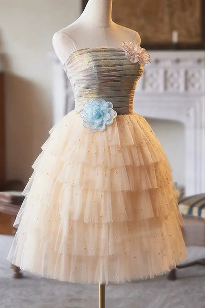 Charming Homecoming Dress Strapless Beaded Tulle Flower Short Prom Dress Back to School Outfits Party Dress  D6035