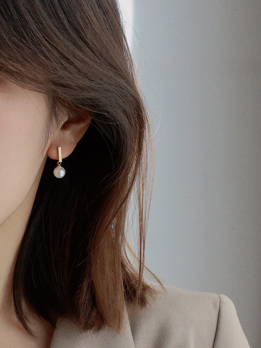 Daily Versatile Pearl Earrings Female Earrings Earrings Small and Delicate Ladies Earrings Silver Pins e016