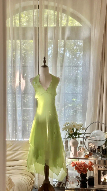 Charming Homecoming Dress Halter Beaded Backless Dress Back to School Outfits Party Dress  D6434